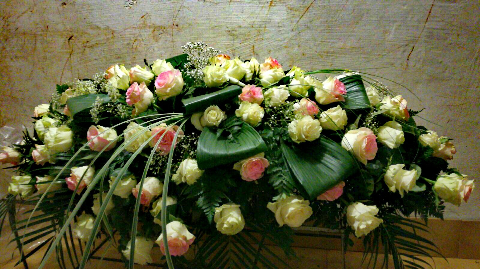 Copricassa Funebre Rose Velo da Sposa Verdi Misti Fioreria Bruseghini Besenello Trento